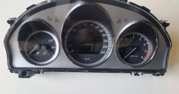 Mercedes-Benz C W204 Speedometer (instrument cluster) A2045409911