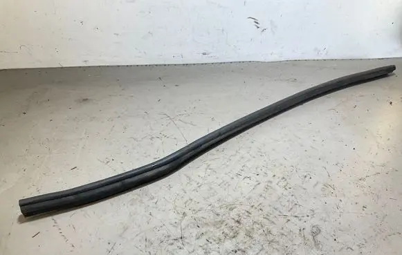Dacia Duster II Engine compartment rubber 
