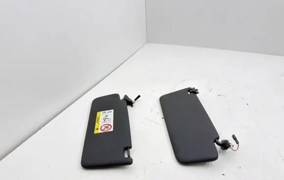 Audi Q2 - Sun visor 8V5857551P