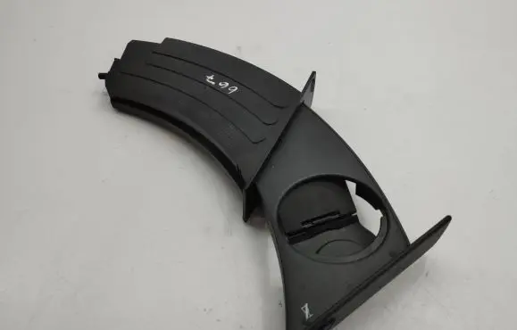 BMW 5 E60 E61 Cup holder 7134104 314300100