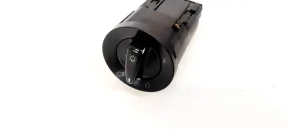Volkswagen Golf IV Light switch 1C0941531