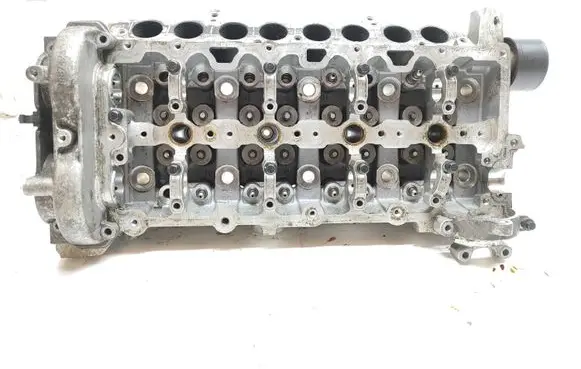 Volvo XC40 Engine head S527613312 VAD701 VED701