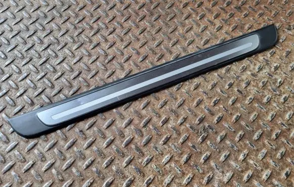 Audi A3 S3 8V Side skirt front trim 8V4853491A