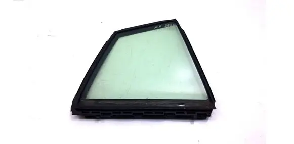 Toyota Prius (XW50) Rear vent window glass 6812347030