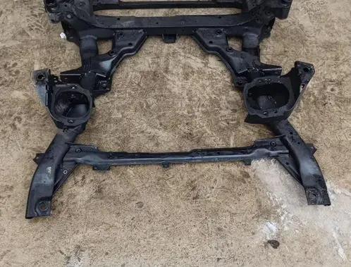 BMW X5 E70 Front subframe 6799718 47122AG