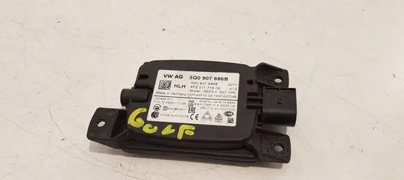 Volkswagen Golf VII Blind spot module 5Q0907686B