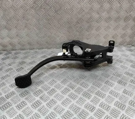 BMW i3 Brake pedal 6799925