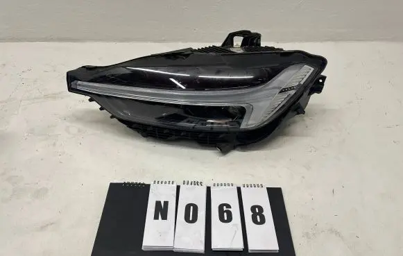 Volvo XC60 Headlight/headlamp 32337382