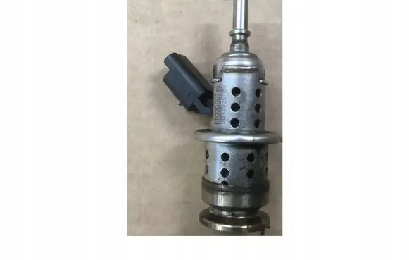 Peugeot 2008 II AdBlue injector 9813930180