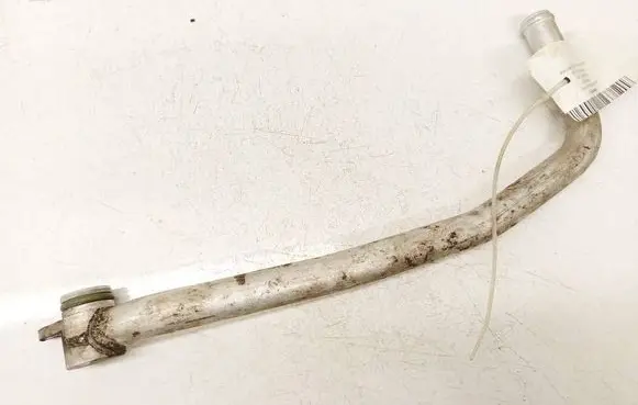 Audi Q7 4L Engine coolant pipe/hose 059121075 059121075K