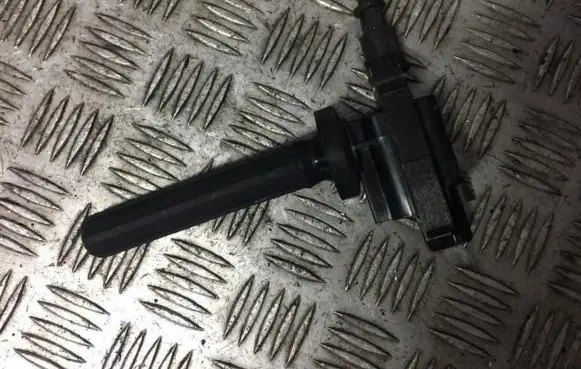 Mitsubishi Lancer High voltage ignition coil baeq092