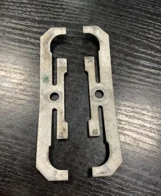 BMW 1 E81 E87 Fuel Injector clamp holder