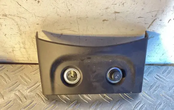 Porsche Cayenne (92A) Cigarette lighter rear 7p5863440