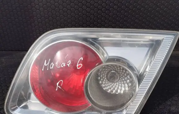 Mazda 6 Tailgate rear/tail lights