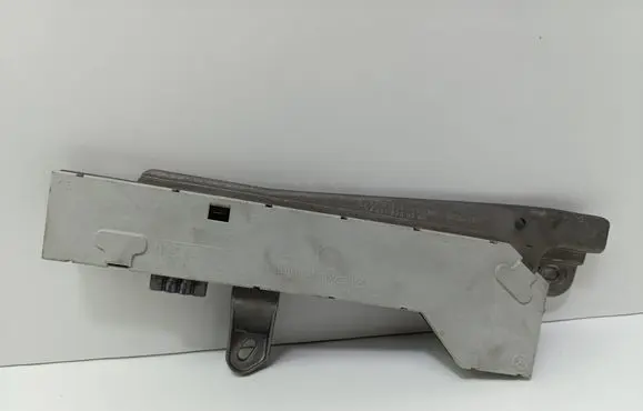 Mercedes-Benz E W211 Aerial antenna amplifier A2118200089