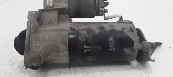 Volvo V70 Starter motor 001108167