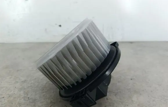 Subaru Legacy Heater fan/blower 2727005290