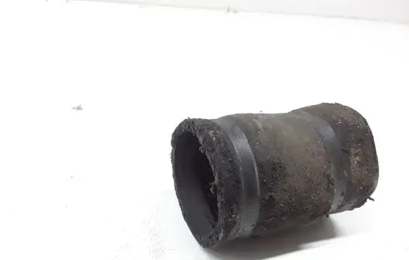 Land Rover Discovery Intercooler hose/pipe