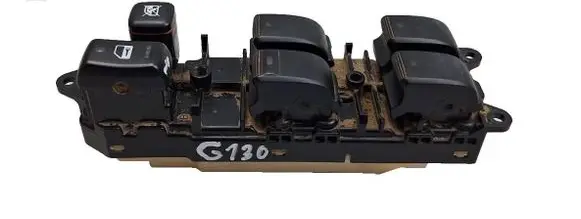 Toyota Corolla Verso AR10 Electric window control switch 8404044030