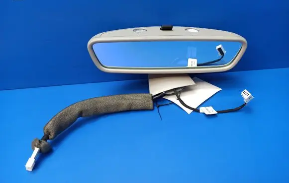 Mercedes-Benz E W212 Rear view mirror (interior) A2048103417 A20481034177E94 E11268395