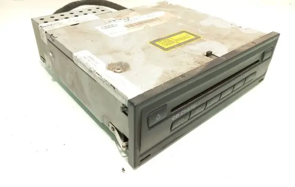 Audi A6 S6 C6 4F CD/DVD changer 4E0035111A