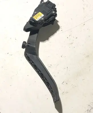 Audi Q7 4L Accelerator throttle pedal 7L0723507E