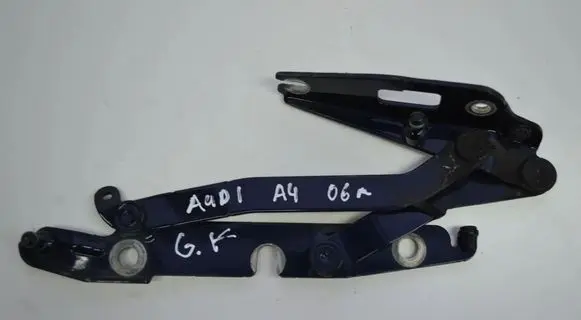 Audi A6 C7 Tailgate/trunk/boot hinge 8E5827301C