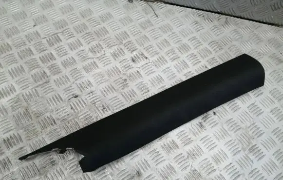 Peugeot RCZ (A) pillar trim YM13303277 6581
