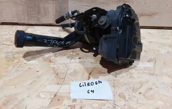 Citroen C4 I Power steering pump
