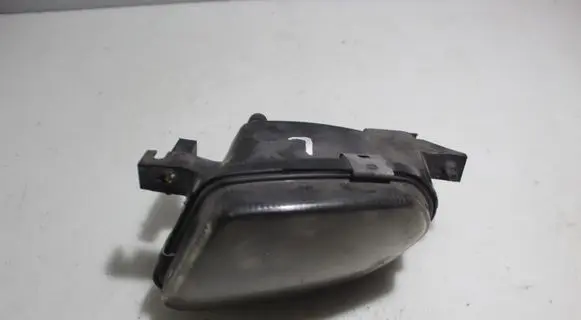 Mercedes-Benz E W211 Front fog light