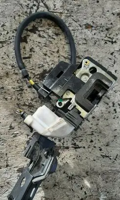 Fiat Doblo Front door lock B792 T004