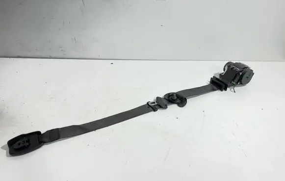 BMW i4 Front seatbelt 7496293
