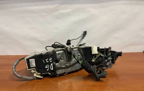 Mercedes-Benz S W221 Rear door lock A2217300835