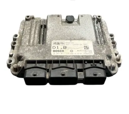 Volvo S40 Engine control unit/module 8692329