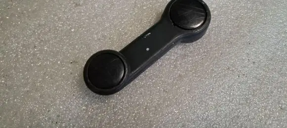 Ford Sierra Front door window winding handle 85BBA23342AA