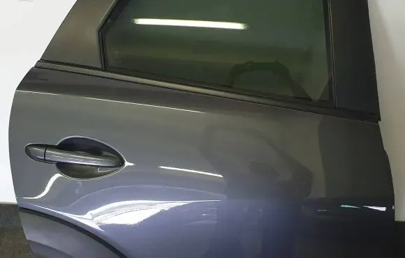 Mazda CX-3 Rear door