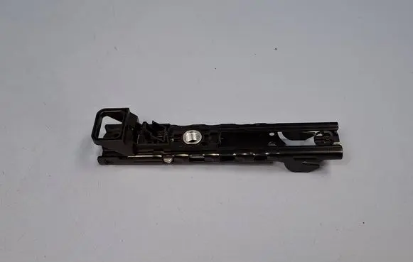 Audi Q5 SQ5 FY Seat belt adjustment rail 4M0857819A