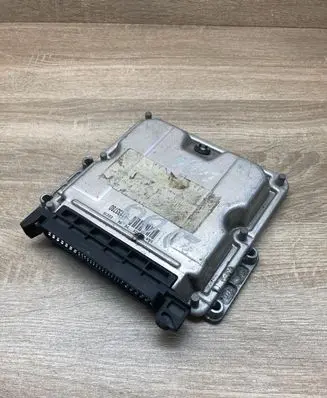 Peugeot 406 Engine control unit/module ECU 9635158180 0281010252