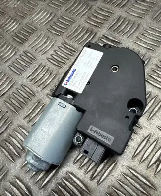 BMW 3 F30 F35 F31 Sunroof motor/actuator 7316536