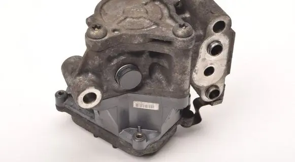 Volvo V60 Oil pump 31325357