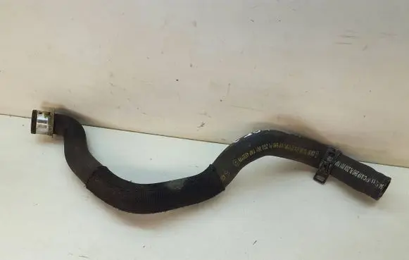 Mercedes-Benz C W204 Engine coolant pipe/hose A2045017182 6254121518