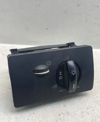 Ford Mondeo Mk III Light switch 1S7T13A024DB