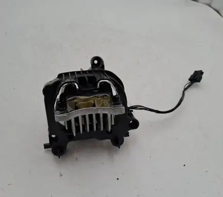 Volkswagen PASSAT B8 Headlight part 90052323A MDE911468