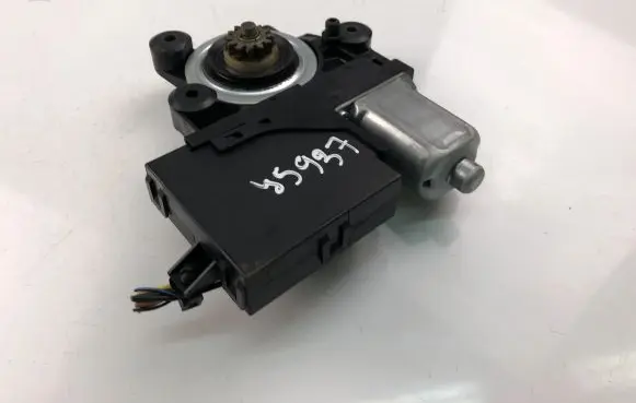 Front door window regulator motor