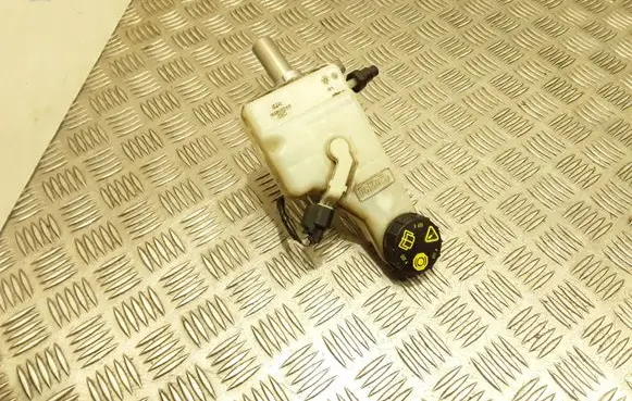 Ford Focus Master brake cylinder G1FY2C246AA