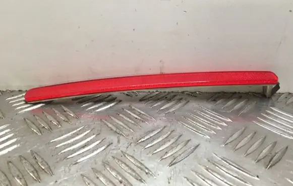 Rear tail light reflector