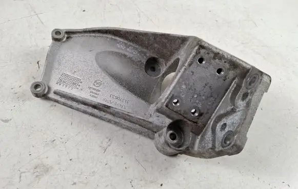 Volvo XC60 Gearbox mounting bracket 31370633