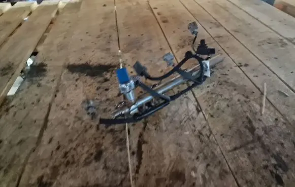 Nissan Qashqai Fuel main line pipe