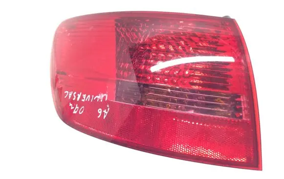Audi A6 S6 C6 4F Rear/tail lights 89034302