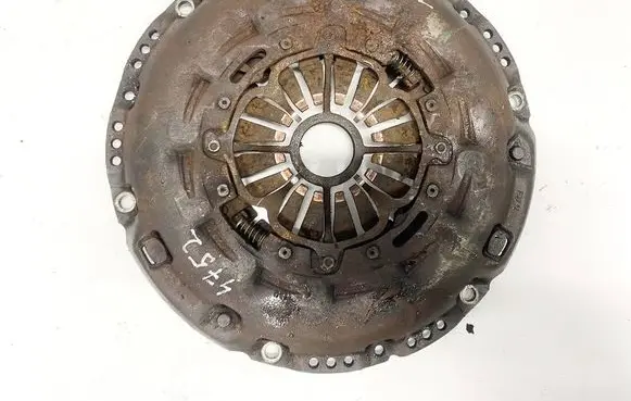 Toyota Corolla Verso AR10 Pressure plate f3712 e8608
